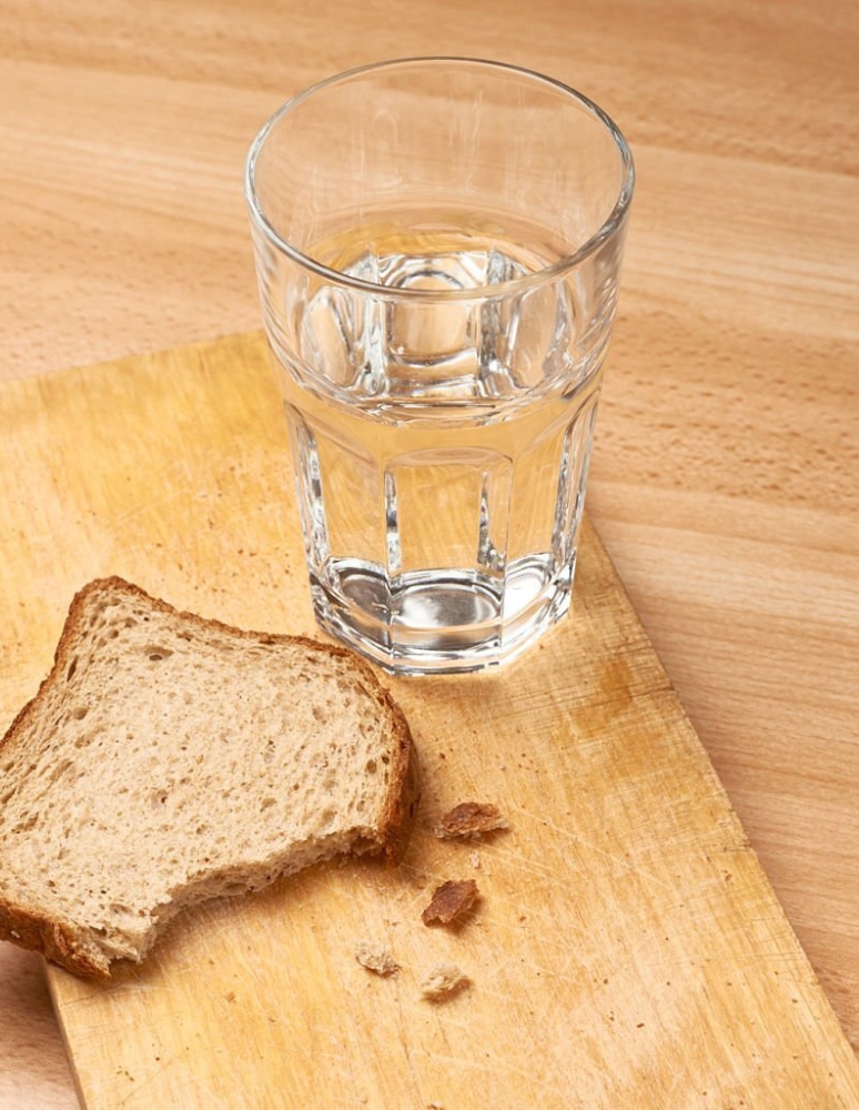 Can you lose weight by just eating bread and water